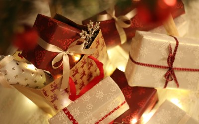 Secrets that will make your Business Holiday Gift stand out this Season