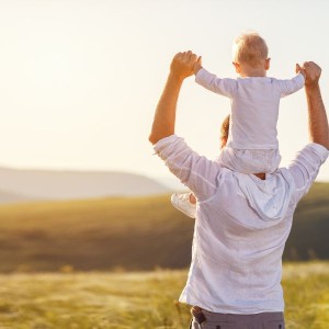 Celebrate Dad in Style: Why Gift Baskets Make the Perfect Father's Day Gift