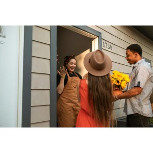 Don't Show up Empty-Handed: Summer Host Gifts